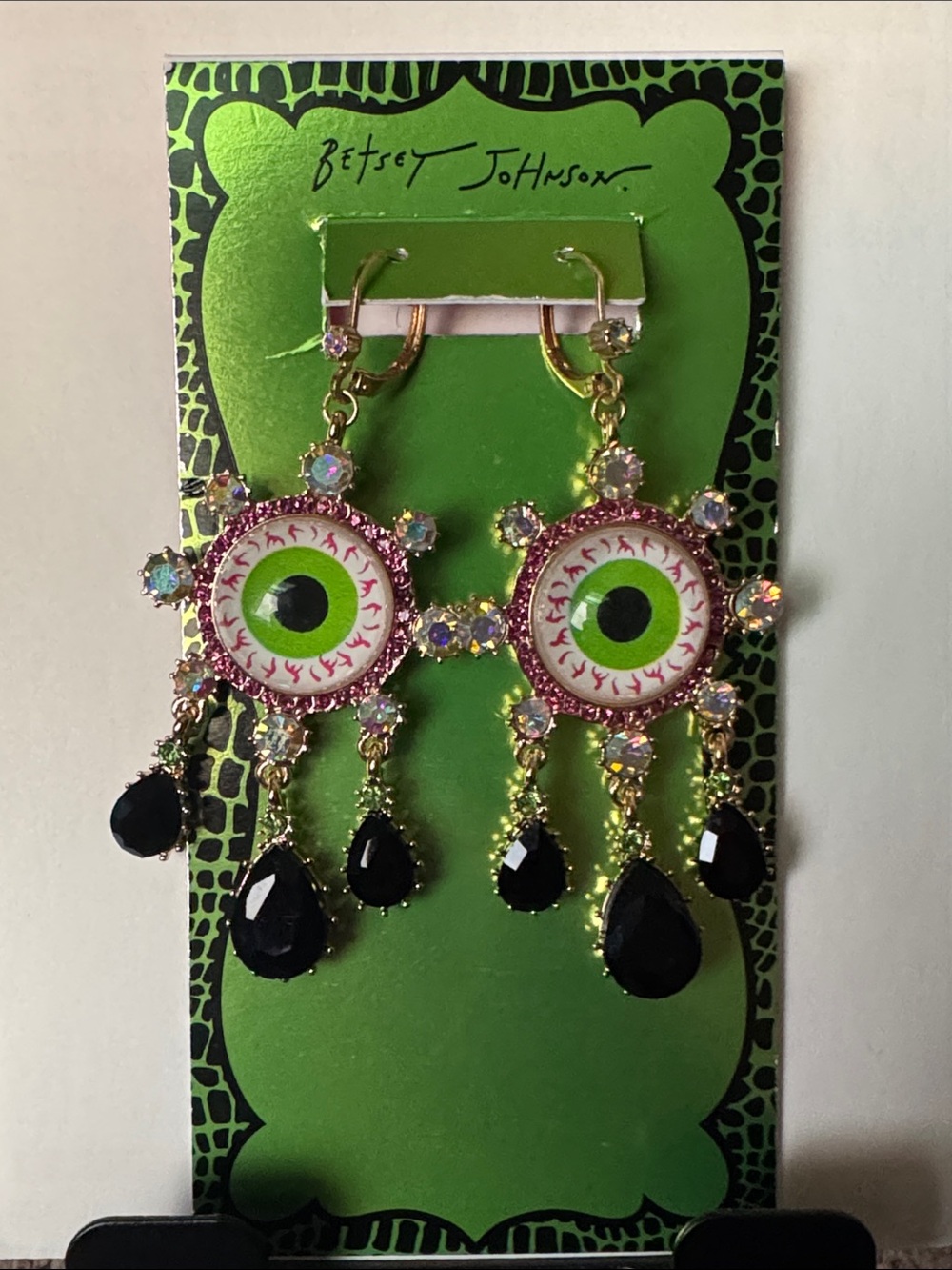 Betsey Johnson Halloween Eyeball Crystal Drop Dangle Earrings Gold Tone NWT